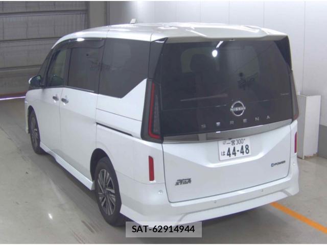 Nissan SERENA 2025-03 8218016-1