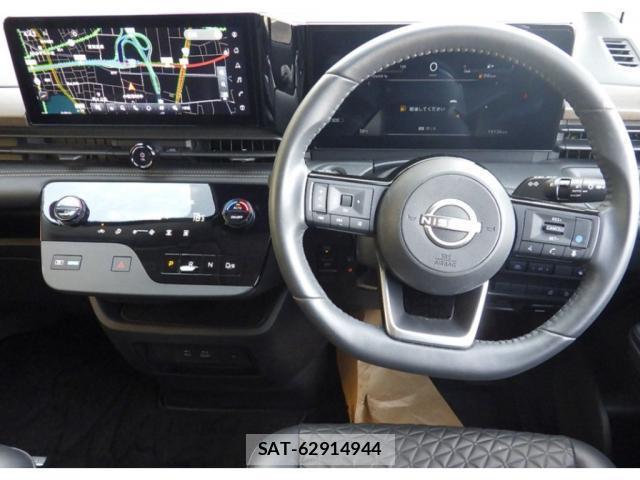 Nissan SERENA 2025-03 8218016-2