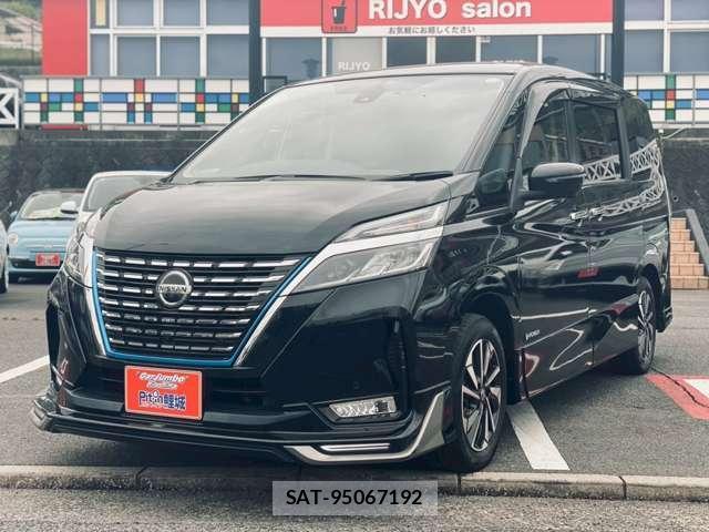 Nissan SERENA 2021-09 8218144-15