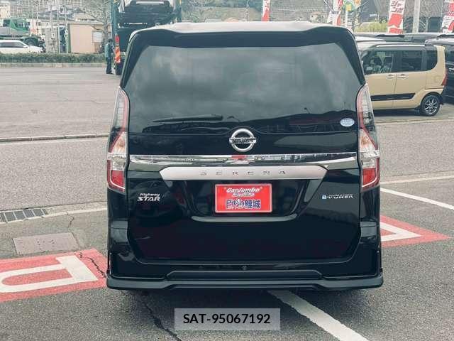 Nissan SERENA 2021-09 8218144-5