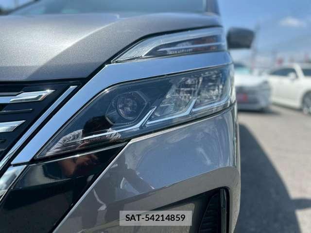 Nissan SERENA 2019-11 8218164-12