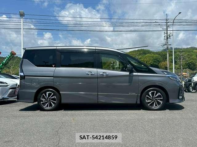 Nissan SERENA 2019-11 8218164-6