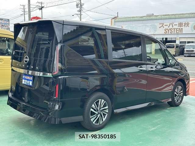 Nissan SERENA 2025-01 8218252-1