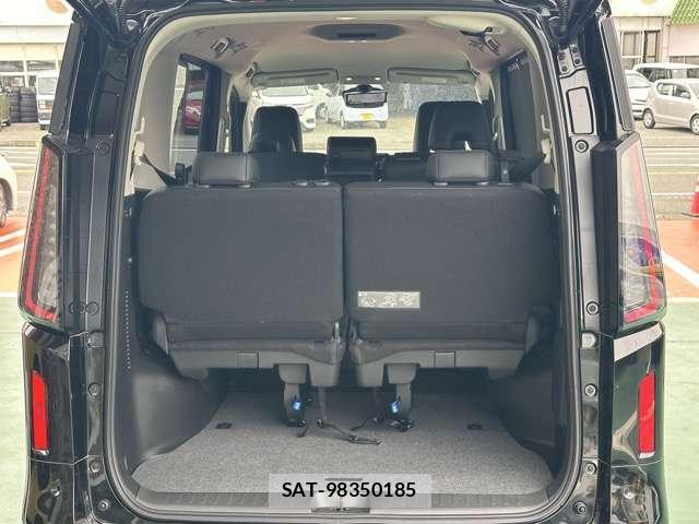 Nissan SERENA 2025-01 8218252-13