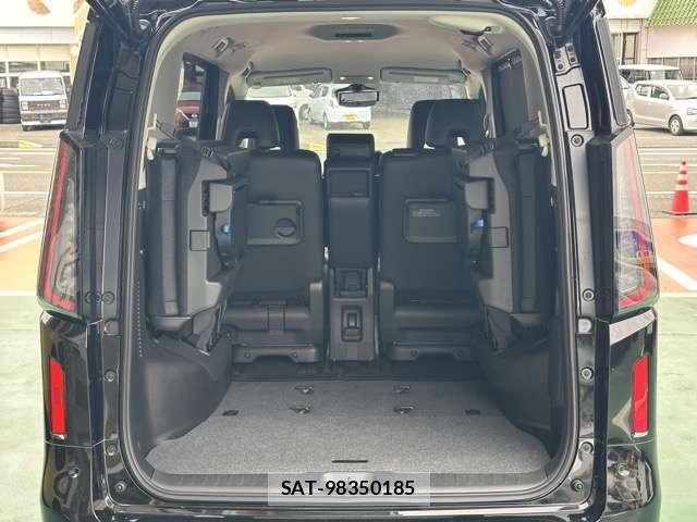 Nissan SERENA 2025-01 8218252-14