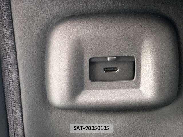 Nissan SERENA 2025-01 8218252-8