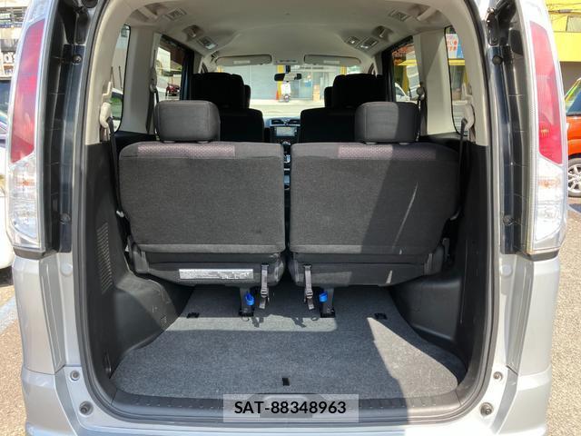 Nissan SERENA 2012-01 8218499-17