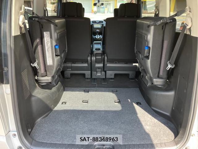Nissan SERENA 2012-01 8218499-19