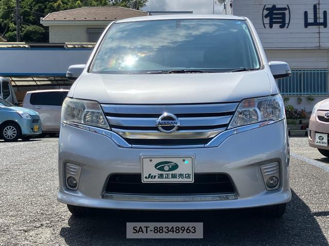 Nissan SERENA 2012-01 8218499-3
