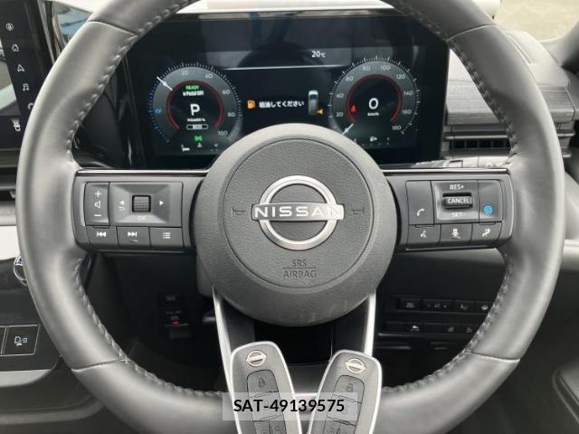 Nissan SERENA 2023-05 8218515-14