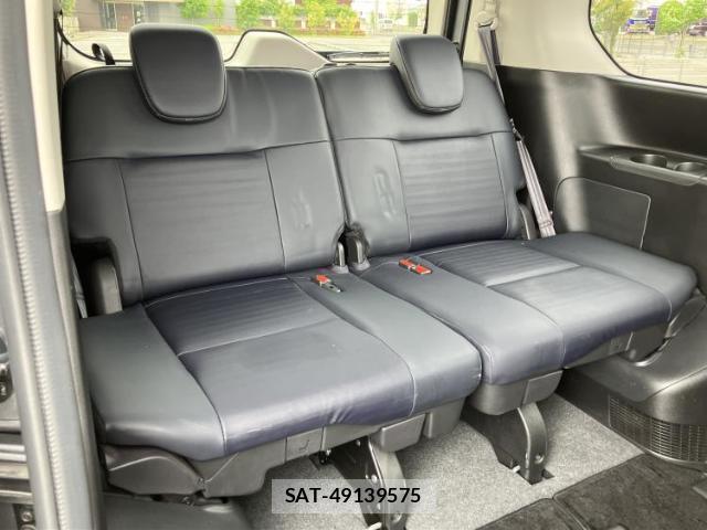 Nissan SERENA 2023-05 8218515-5