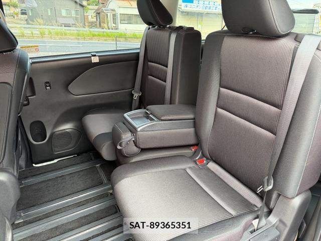 Nissan SERENA 2019-06 8218539-8