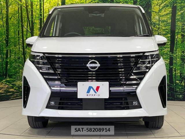 Nissan SERENA 2023-11 8219137-15