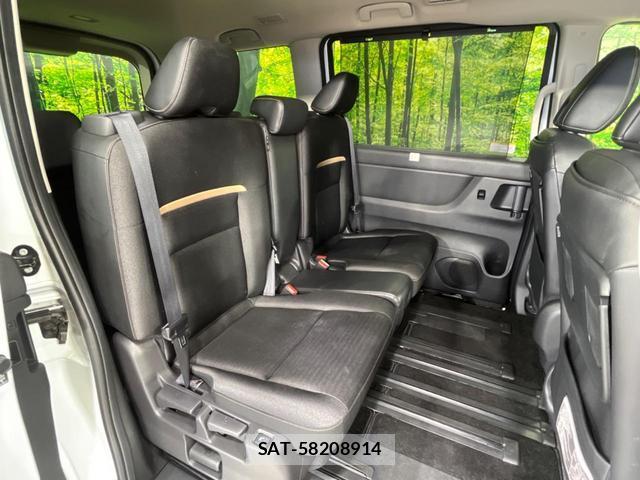 Nissan SERENA 2023-11 8219137-9