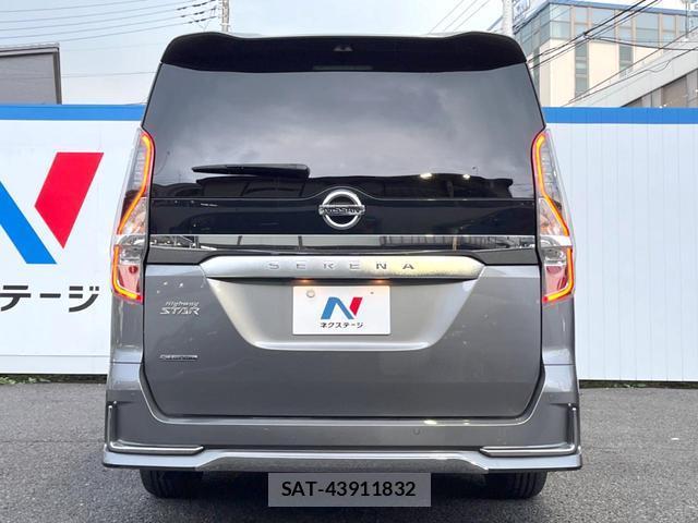 Nissan SERENA 2021-12 8219187-14