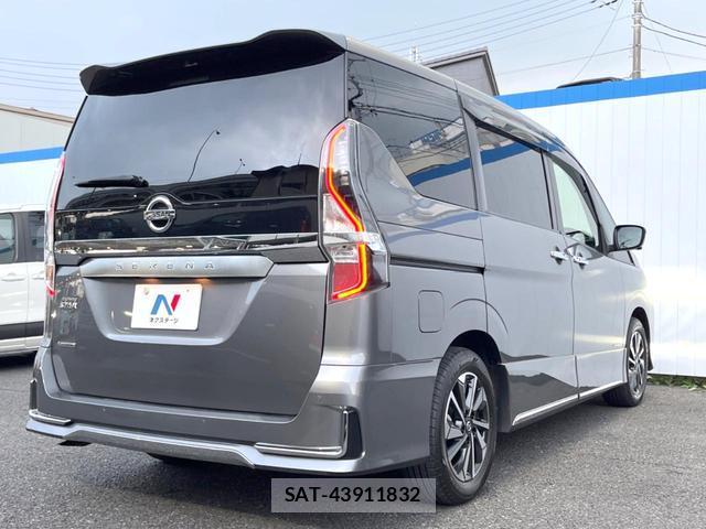 Nissan SERENA 2021-12 8219187-16