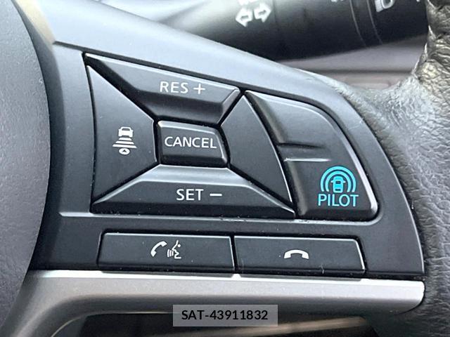 Nissan SERENA 2021-12 8219187-3