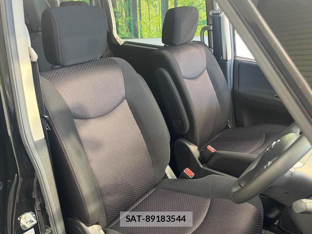 Nissan SERENA 2011-01 8219194-10