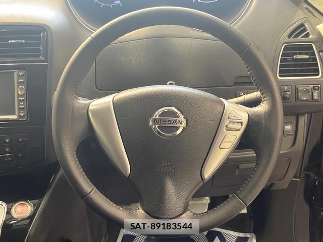 Nissan SERENA 2011-01 8219194-13