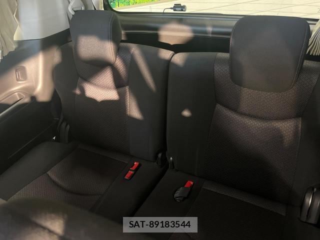 Nissan SERENA 2011-01 8219194-15