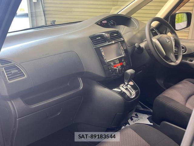 Nissan SERENA 2011-01 8219194-18