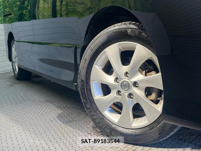 Nissan SERENA 2011-01 8219194-3