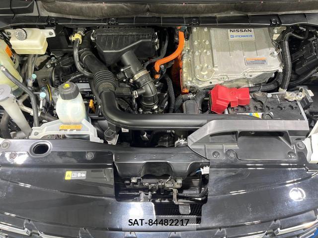 Nissan SERENA 2021-10 8219327-17