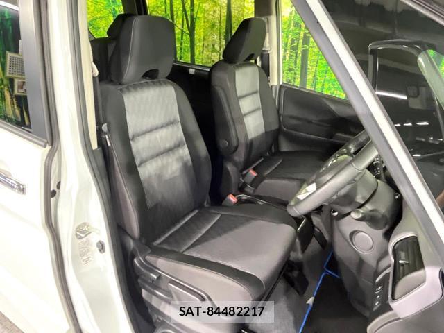Nissan SERENA 2021-10 8219327-7