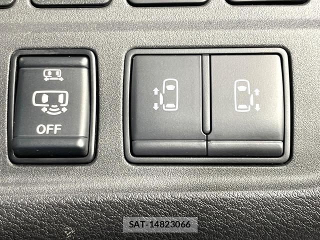 Nissan SERENA 2019-06 8219416-4