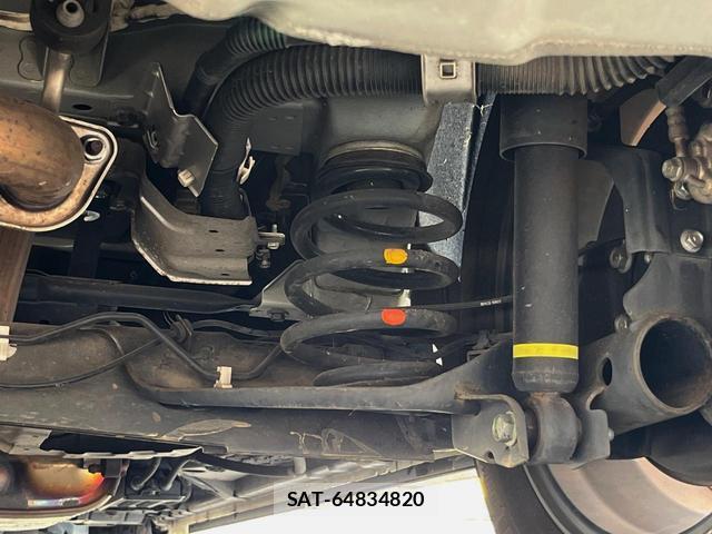 Nissan SERENA 2017-09 8219423-18