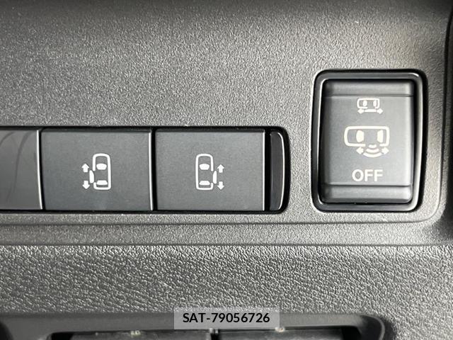 Nissan SERENA 2023-06 8219732-5