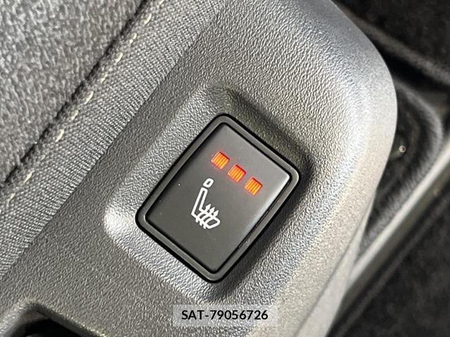 Nissan SERENA 2023-06 8219732-6