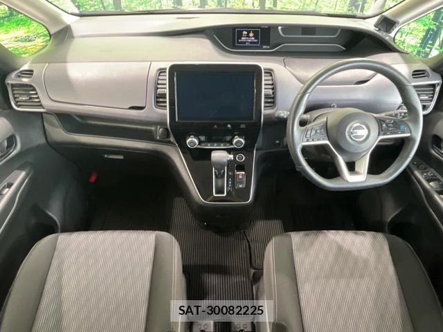 Nissan SERENA 2019-10 8219736-1