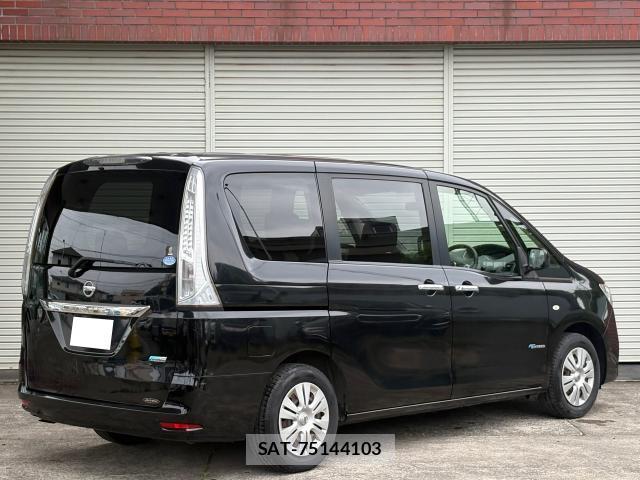 Nissan SERENA 2013-07 8220382-1
