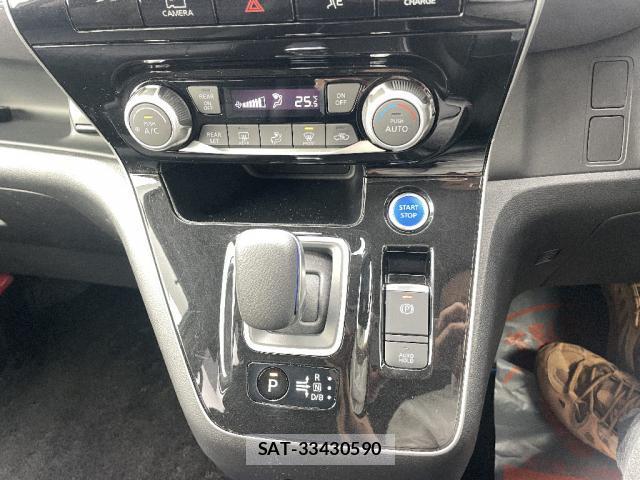 Nissan SERENA 2021-03 8220462-11