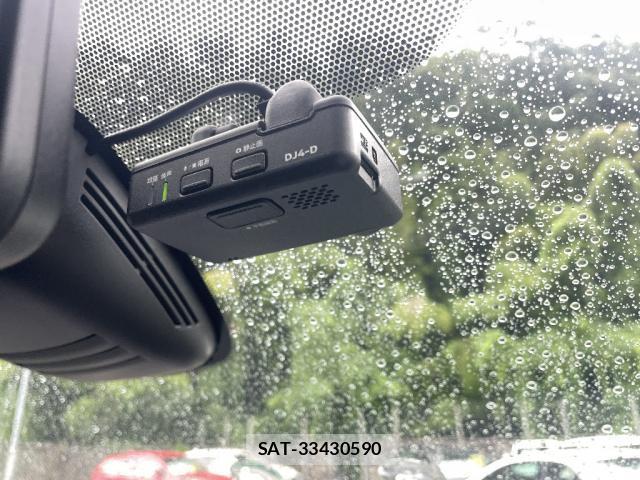 Nissan SERENA 2021-03 8220462-13