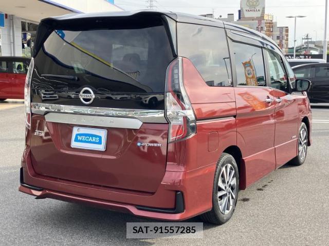 Nissan SERENA 2020-04 8220553-2