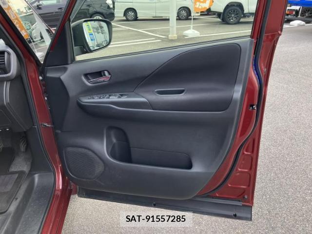 Nissan SERENA 2020-04 8220553-3