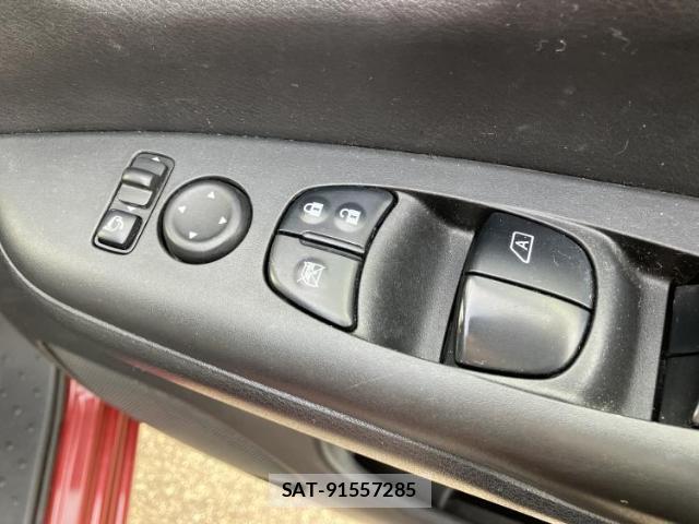 Nissan SERENA 2020-04 8220553-5