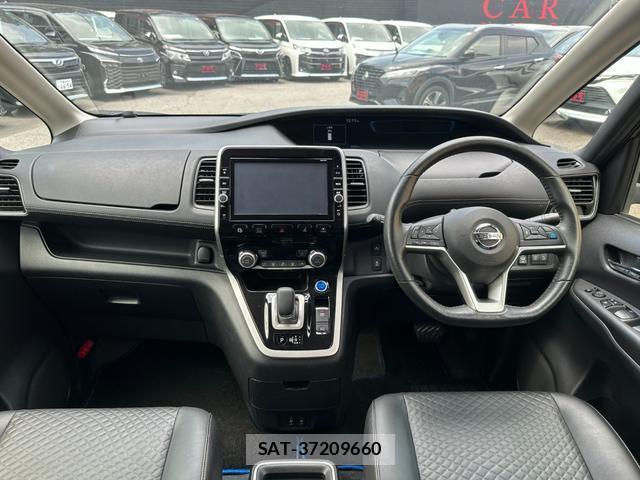 Nissan SERENA 2019-03 8220585-1