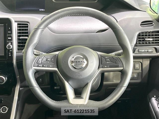 Nissan SERENA 2017-04 8220856-11