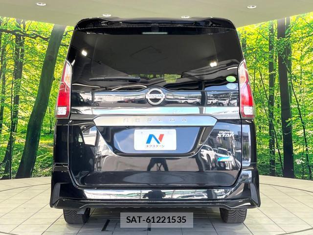 Nissan SERENA 2017-04 8220856-15