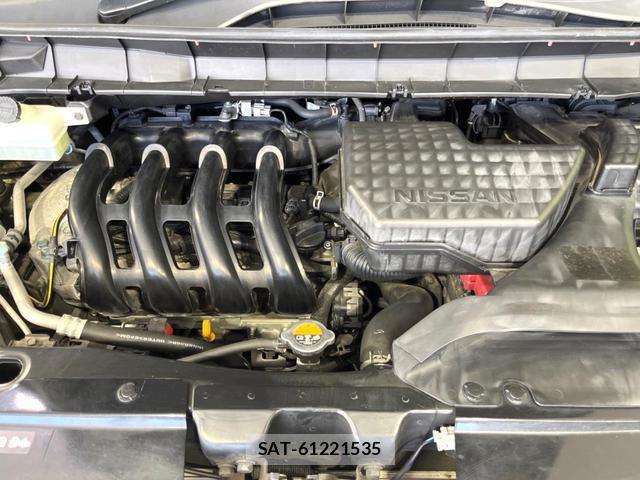 Nissan SERENA 2017-04 8220856-17
