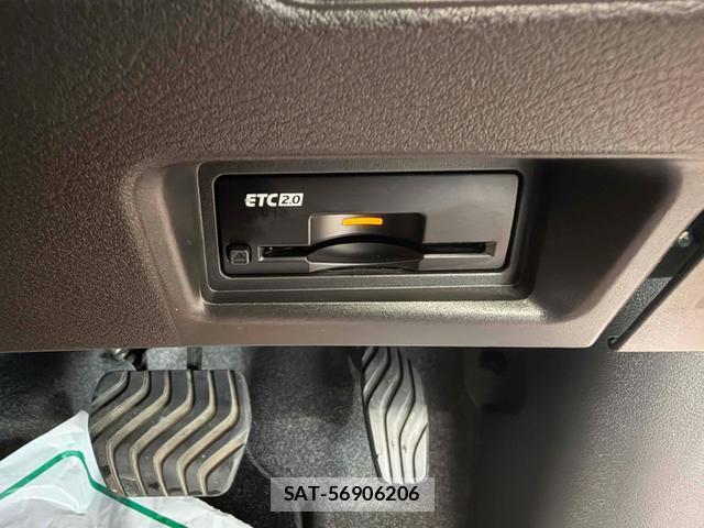 Nissan SERENA 2023-10 8221313-2