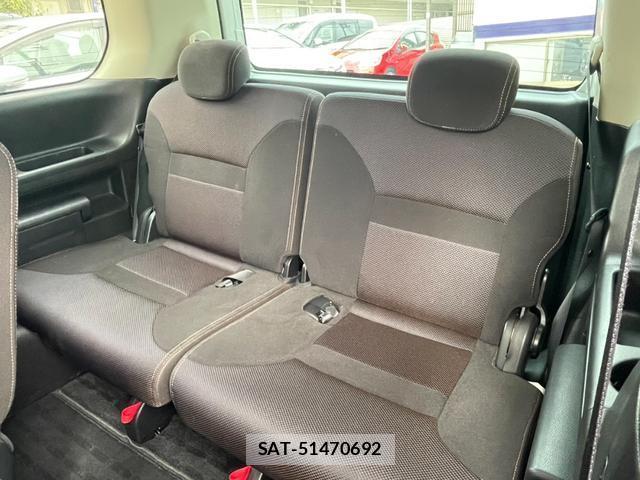 Nissan SERENA 2009-07 8221387-12