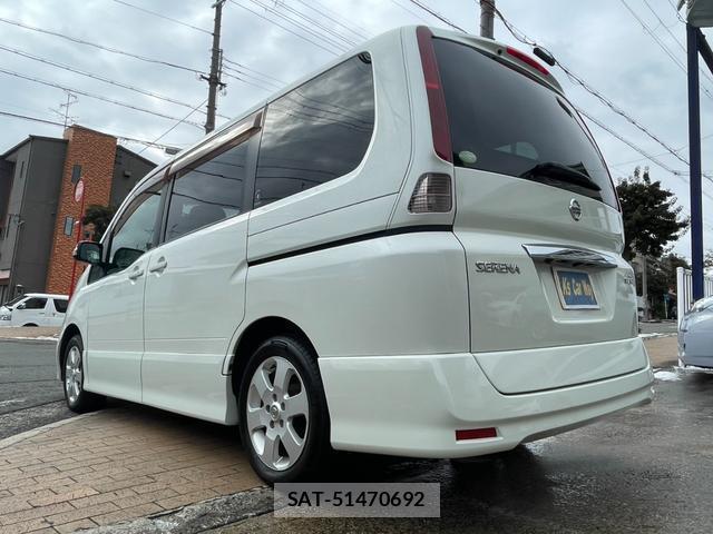 Nissan SERENA 2009-07 8221387-13