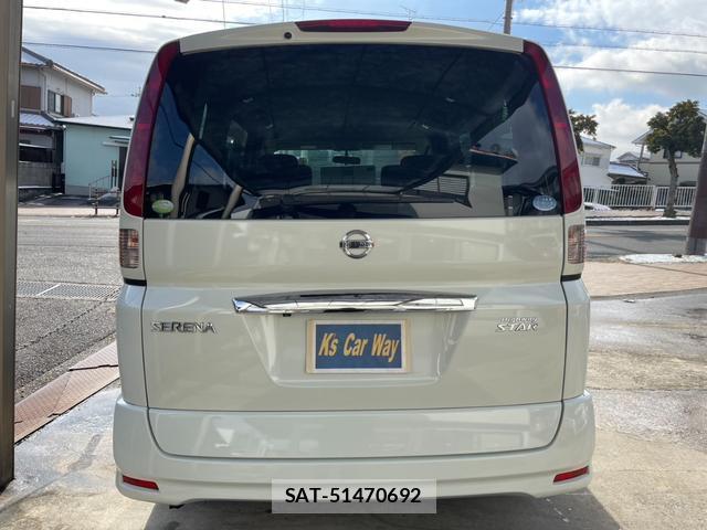 Nissan SERENA 2009-07 8221387-2