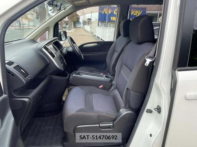 Nissan SERENA 2009-07 8221387-6