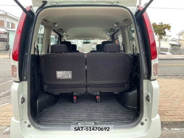 Nissan SERENA 2009-07 8221387-8