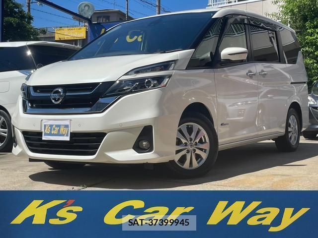 Nissan SERENA 2017-05 8221391-0